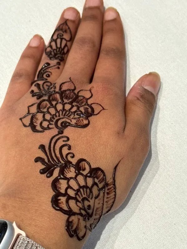 Mahboob Salon & Spa — Beauty salon in Naperville